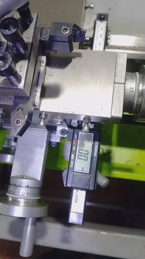 Линейка на поперечную подачу токарника Nu 210