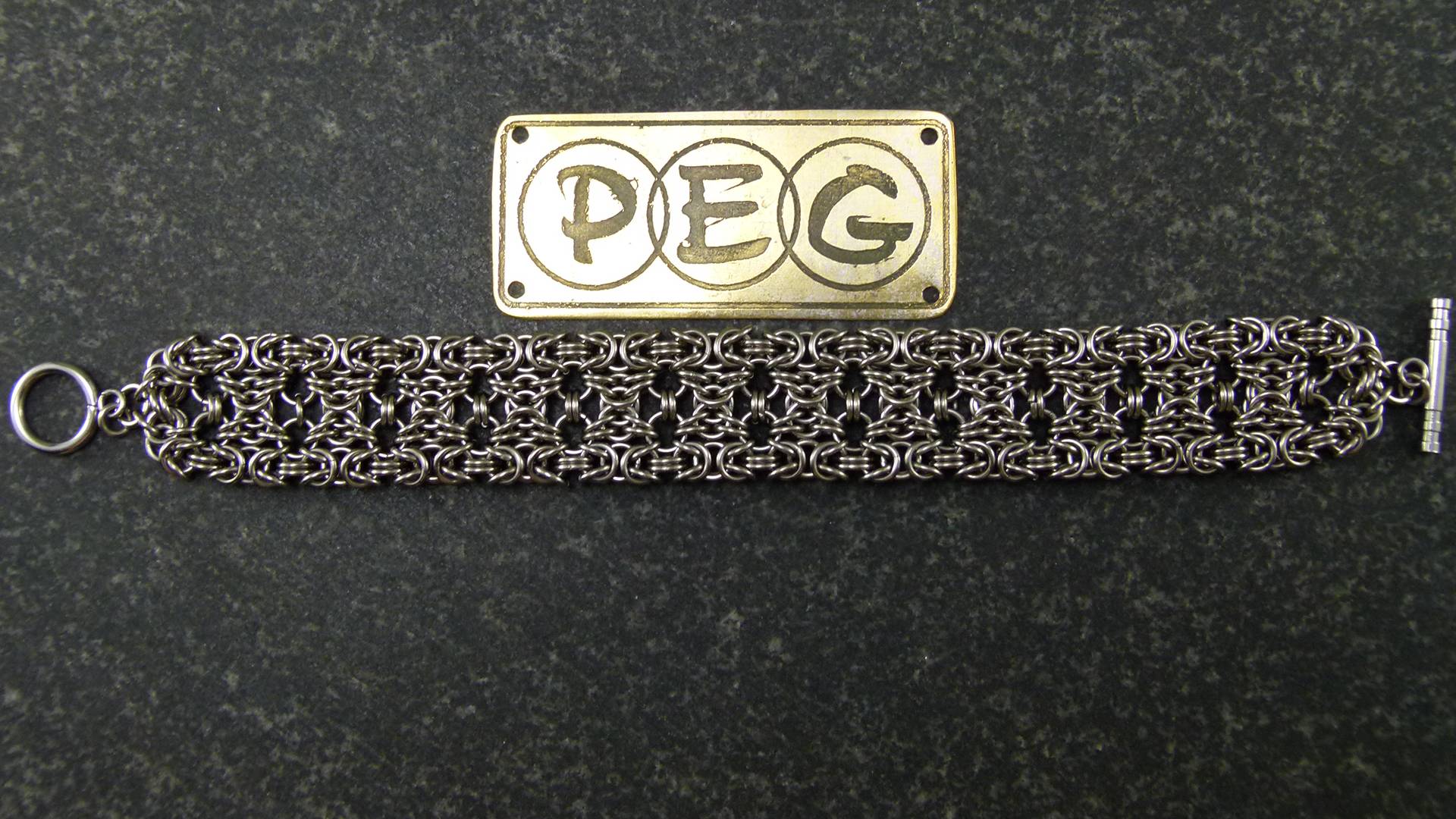 Амбер. Кольчужный браслет.