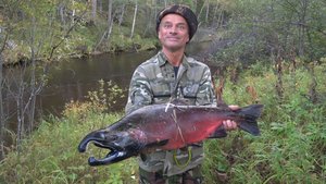 Монстры Сахалина. Рыбалка на реке, где ловится таймень и кижуч.