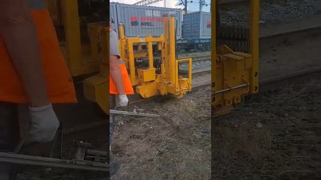 Агрегат самоходный подъемно-рихтовочный АСП.2000.24.01 смотреть онлайн