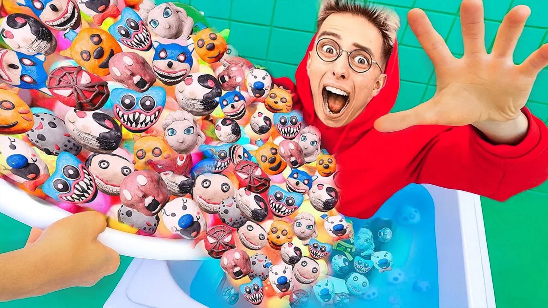 НИКОГДА НЕ ПРОБУЙ БОМБОЧКИ ДЛЯ ВАНН ВСЕХ МОНСТРОВ в ТРИ ЧАСА НОЧИ !!! смотреть онлайн