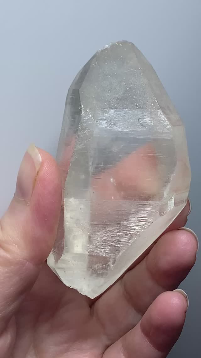 Горный хрусталь кристалл Урал