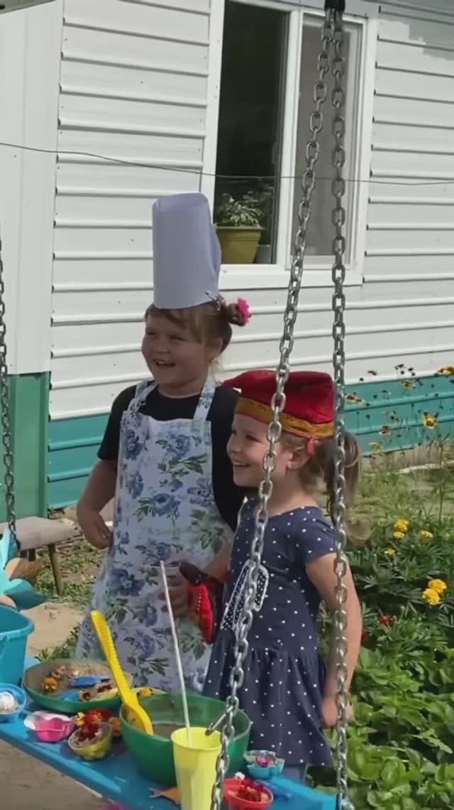 Дети готовят. Юные поварята.