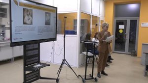 Урок 2. Алхимия образа: от реактива к метафоре. Создание фотограммы с помощью цианотипии 22.10.25