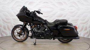 Harley-Davidson Road Glide ST vin 5HD1ACL55PS646523