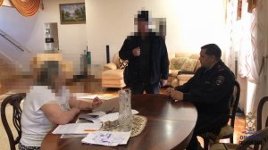 Полиция расследует мошенничество в отношении пенсионерки из Омска, лишившейся более 74 млн рублей