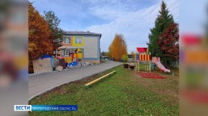 Новые игровые комплексы появились у детского сада в селе Устье