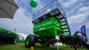 Дон 578 дисковый пневматический посевной.Машины НАИР очень хорошо выдерживают наши каменистые почвы