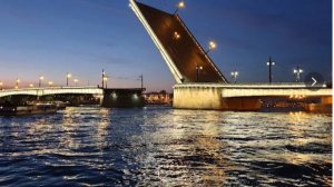 6 знаменитых мостов Питера