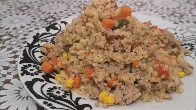 Быстрый ужин за 15 минут. БУЛГУР с ФАРШЕМ и ОВОЩАМИ. СЫТНО, БЫСТРО и ВКУСНО