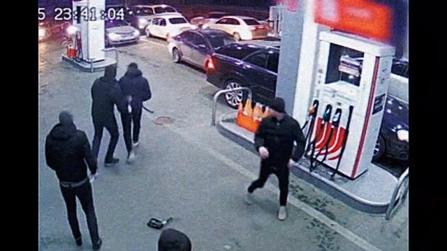 У ВАС ТОЖЕ ТАКОЕ? Напишите в комментариях! Драка за бензин.