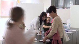 Акция «Бюст мост: против рака груди» даёт возможность бесплатно проверить женское здоровье