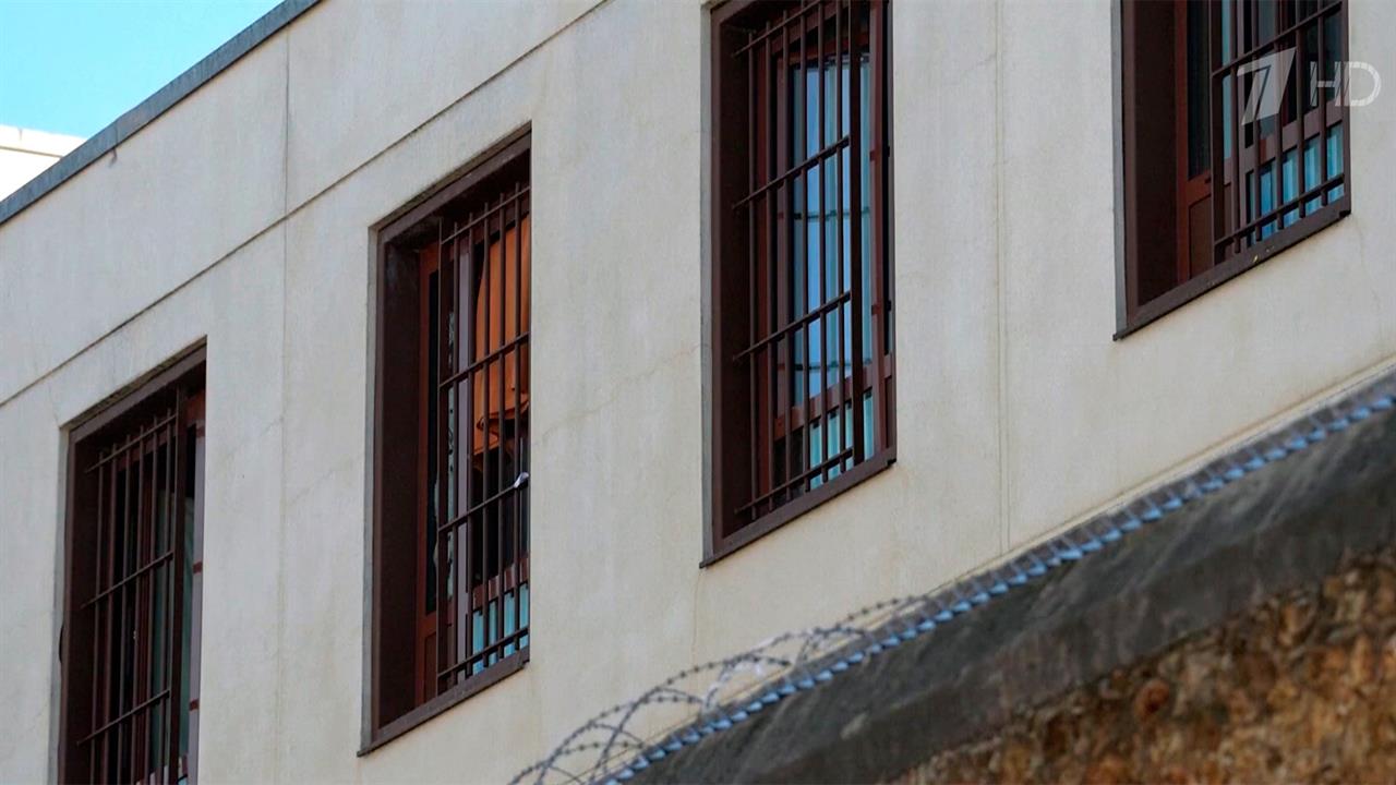 Заключенные в тюрьме угрожают Николя Саркози расправой