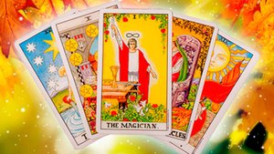 Почему молчит. Таро расклад.