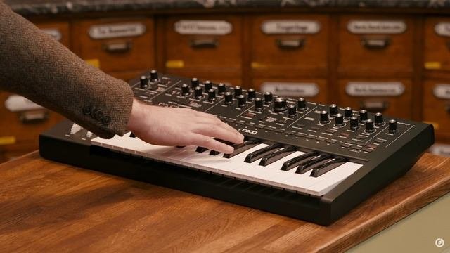 Синтез с Moog Урок 2 Динамика . Оригинал https://youtu.be/gH4FNmoN7Z0