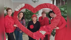 «Разноцветный флешмоб» - Цвет четверга: красный