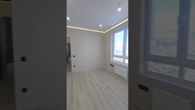 Продаётся евро трехкомнатная квартира с дизайнерским ремонтом и потрясающим видом на море! смотреть онлайн