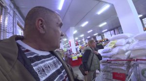 Жизнь в деревне. По темному работают С запахом и понесут