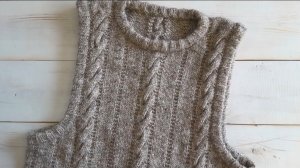 Жилет спицами