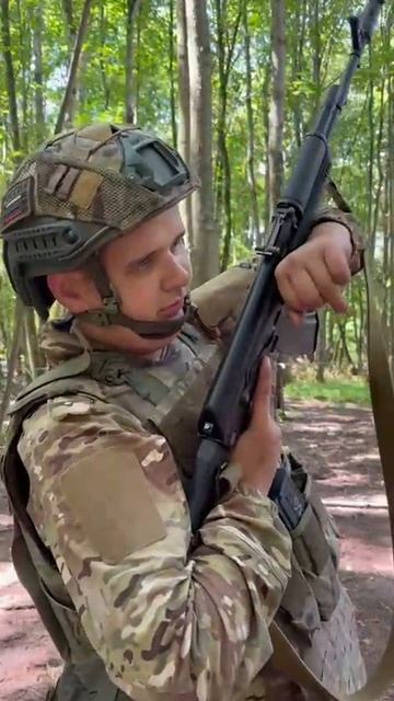 Иногда, чтобы начать действовать, нужно просто сделать этот первый шаг, даже если внутри все смотреть онлайн