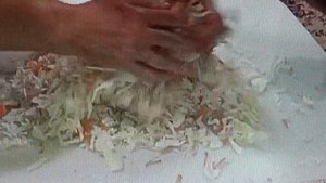 Пословица «Чужими руками жар загребать легко» ПОДПИШИСЬ