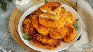 Яркая шубка для отбивных. КУРИНЫЕ ОТБИВНЫЕ В МОРКОВНОМ КЛЯРЕ