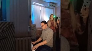 ИЗ АНАДЫРЯ АЖНО В БАЛТИЙСК. ИСПОЛНЯЕТ ОКСАНА ШИРЯЕВА. АВТОР МУЗЫКИ ИЛЬЯ УСОВ. СЛОВА ЮРИЯ СОБОЛЯ