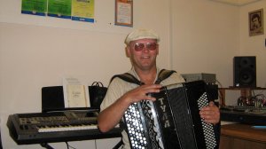 В.К.  РАЗБИТЫЕ  МЕЧТЫ. Муз. А. Белых.  Урдомская  студия  ДЕБЮТ.