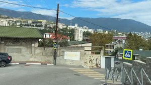 Ялта. Красноармейская улица. От Сеченова до Гоголя ул. 04.10.2025. Крым. Crimea. Yalta.