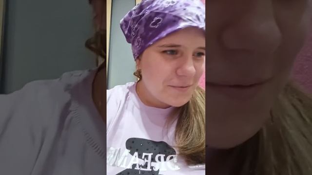 Теплый привет подписчикам и новым зрителям😊