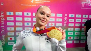 Ангелина Мельникова выиграла многоборье на чемпионате мира по спортивной гимнастике