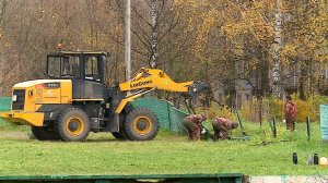 (Рыбинск-40) ЗЁЛЕНАЯ ЗОНА НА УЛИЦЕ БОТКИНА: РАБОТЫ НАЧАЛИСЬ