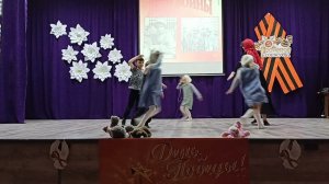 Танцевальные группы: «Карамельки» и «Ранетки» - Танец «Дети войны»