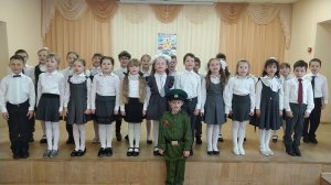 Хоровой коллектив «Радуга» - «Раз, два, армия идет»