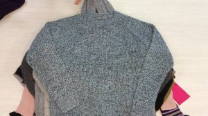 ст7724дж. Джемпера женские крем Англия