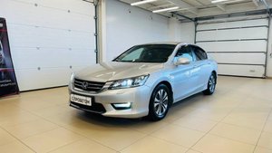Honda Accord, 2013 год