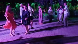 ЕЛЕНА НА ТАНЦАХ В ЕЙСКЕ