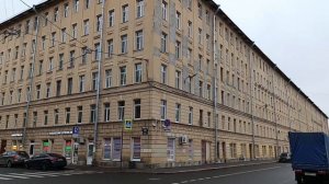 Чекуши и Скобский дворец - гуляем по Васильевскому острову!
