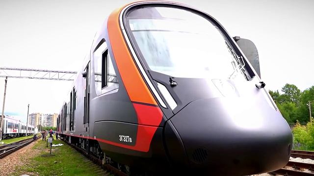 Чёрная "Иволга 4.0" Тверского вагонзавода получила гран-при Национальной премии смотреть онлайн