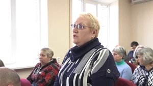 Продолжаем восстанавливать мирную жизнь в прифронтовых районах. Встретился с жителями Ясиноватой.