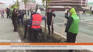 Мэры поволжских городов посадили в Саранске аллею