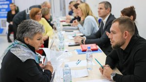 Жители Заканалья задали вопросы властям