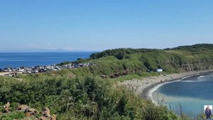 Владивосток. От ул. Светланской до мыса Ахлестышева автобусом. До мыса Вятлина - велосипедом 6 км.