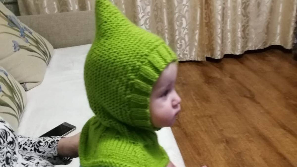 МК по вязанию Шапки_Шлема Маленький Гномик смотреть онлайн