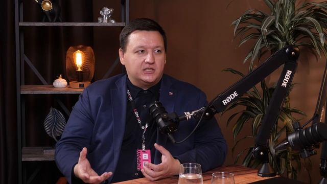 Стань фингУру вместе с ФингурУ. Подкаст Дарьи Волковой гость Денис Дмитриев