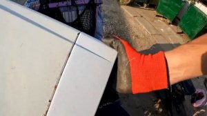 Как_я_зарабатываю_лазая_по_мусоркам_Dumpster_Diving_RUSSIA