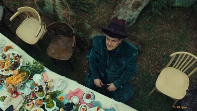 Алиса в Стране Чудес (2025) . Мюзикл , приключения , фэнтези . Россия . Трейлер смотреть онлайн