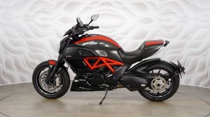 Ducati Diavel Carbon vin ZDMG105JAEB020560