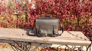 Большая кожаная сумка