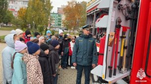 В преддверии осенних каникул сотрудники МЧС России проводят в школах области «Уроки безопасности»